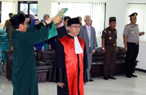 Pengambilan Sumpah Jabatan dan Pelantikan Ketua Pengadilan Negeri Curup Dedy Hermawan, SH., MH.