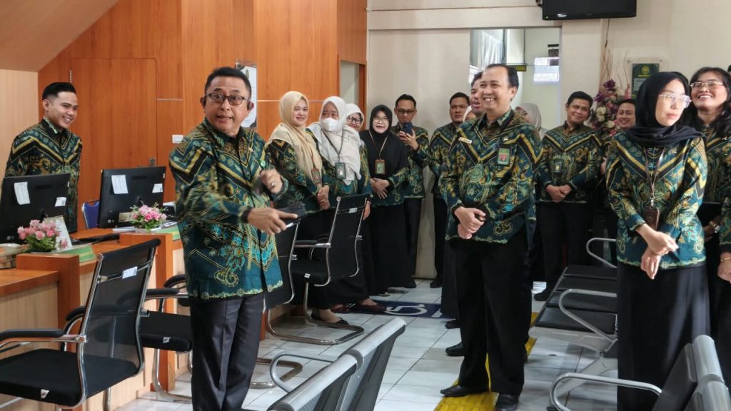 Pengarahan dari KPT Bengkulu di PTSP PN Curup